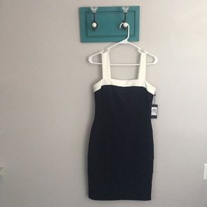 NWT Navy and White Bandage Tommy Hilfiger Dress